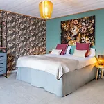 Achouffe Valley Hotel *