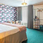 Отель Achouffe Valley *