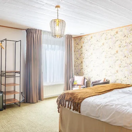 Achouffe Valley Hotel Houffalize