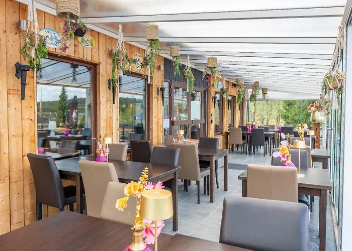 Achouffe Valley Hotel *